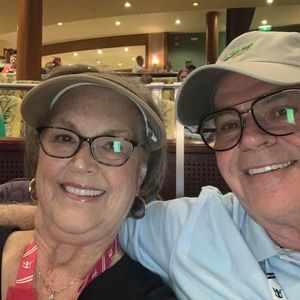 Meet your Posher, Charlotte m.